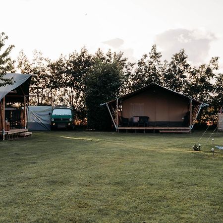 Finse Woning Op Camping De Tulpenweide Breezand Zewnętrze zdjęcie